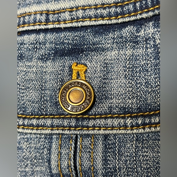 !MICHAEL KORS Jean vest! Slightly distressed and cropped in Perfect condition! - Picture 6 of 10